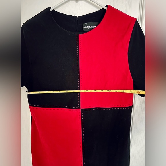 Vintage Sag Harbor Red and Black Mini Dress - Picture 4 of 5